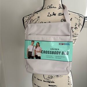 32 Degrees Unisex Crossbody Bag in Light Gray